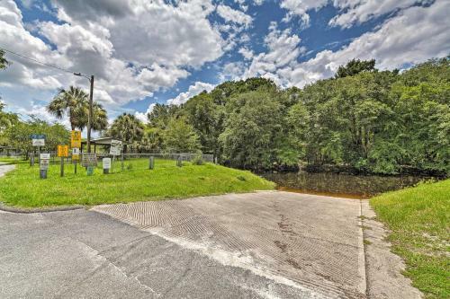 Riverfront Old Town Retreat With Private Dock