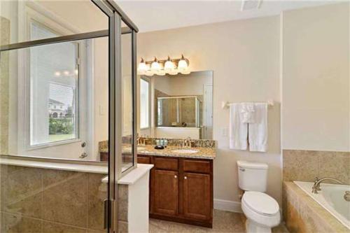8 Bedroom Vacation Home With Pool (1804)