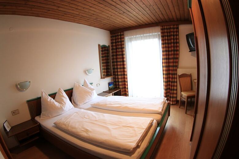 Hostal Pension Bliem