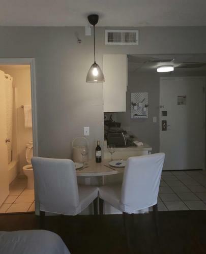 Apartamento Cozy Studio W Kitchen By Universal