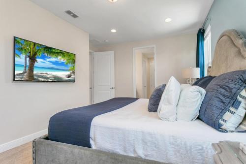 6 Bedroom Vacation Home With Pool (1751)