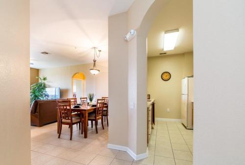 Villa Windsor Hills Home 1282