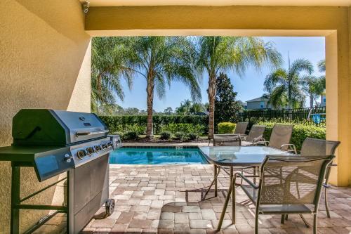 8 Bedroom Vacation Home With Pool (1760)