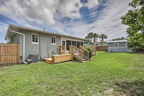 Cozy Ormond Beach House With Deck - Walk To The Beach