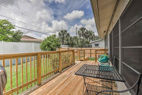 Cozy Ormond Beach House With Deck - Walk To The Beach