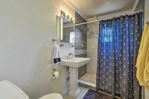 Trendy Ormond Beach Bungalow - Steps To The Beach!