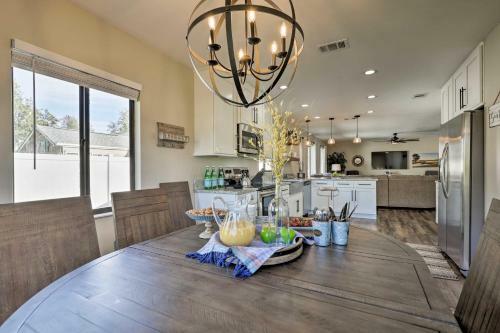 Coastal Pet-friendly Oasis On Pine Lakes Golf