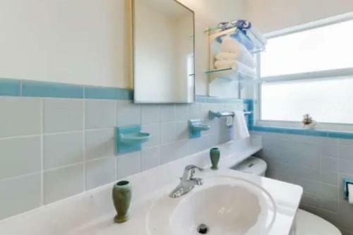 Portside 3 - Studio 206 Inlet Way