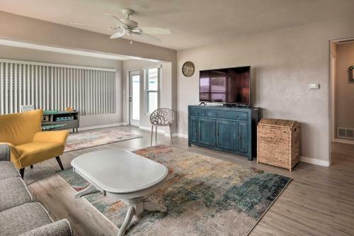 Bright Bungalow With Grill, Walk To Ormond Beach