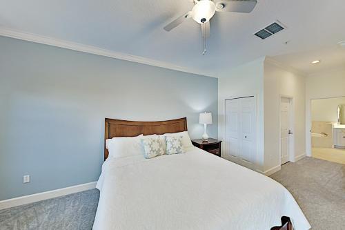 Apartamento Ocean-view Cinnamon Beach Getaway With Pools & Gym Condo