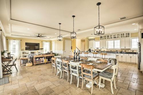 Spacious Palm Coast Oasis - Steps To Beach!