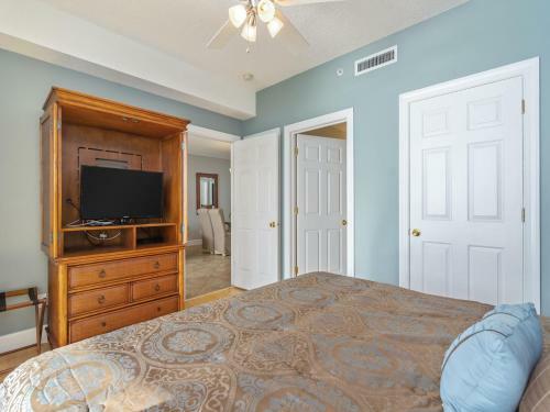 Apartamento Twin Palms 1805, Beach Chairs, 2 Bedrooms, Beachfront, Pool Access, Spa, Sleeps 6