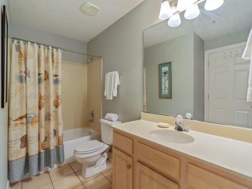 Apartamento Twin Palms 1805, Beach Chairs, 2 Bedrooms, Beachfront, Pool Access, Spa, Sleeps 6