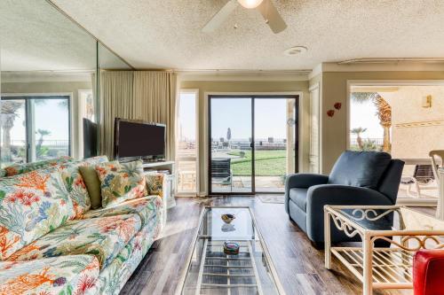 Latitude Condos