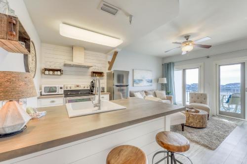 Carillon Beach Inn