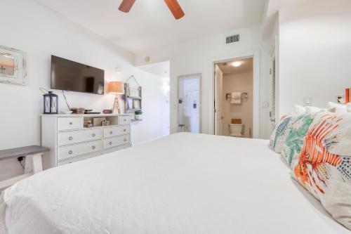 Carillon Beach Inn