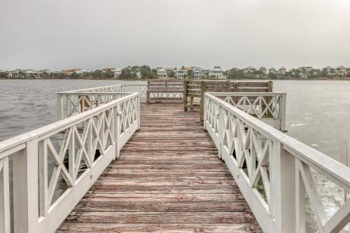 Carillon Beach Inn