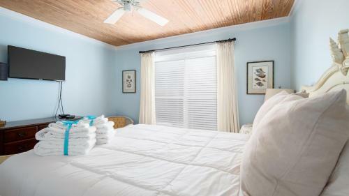 Lagunas Little Cottage By Blueswell