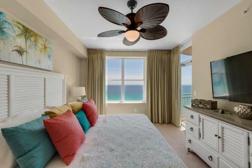 Aqua 1106 W/bunk Room, Free Beach Chairs, Free Wifi, Beachfront!!!