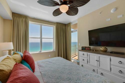 Aqua 1106 W/bunk Room, Free Beach Chairs, Free Wifi, Beachfront!!!