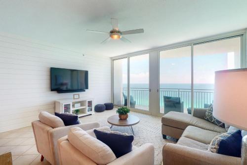 Aqua Beach Resort Unit 2004