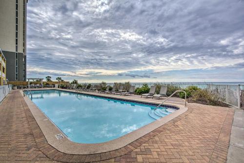 Apartamento Oceanfront Pcb Condo With Pool And Beach Access!