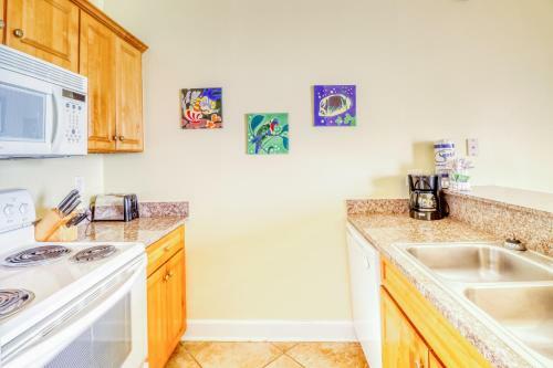 Twin Palms 603