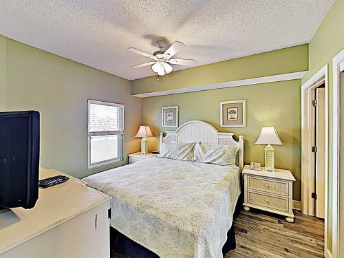 Apartamento New Listing! Gulf-front Gem With Multiple Pools Condo