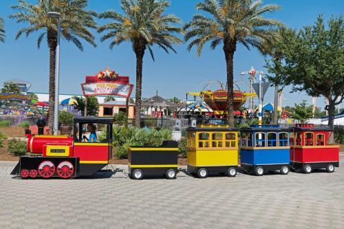 Laketown Wharf 116 (1/2)