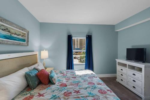 Laketown Wharf 116 (1/2)