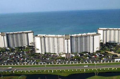 Apartamento Edgewater Tower 3 Unit 308 - 627840