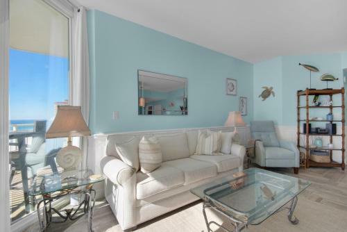 Aqua 1711 - 2b/2 Bath Gulf Front! - Renovated 2018!