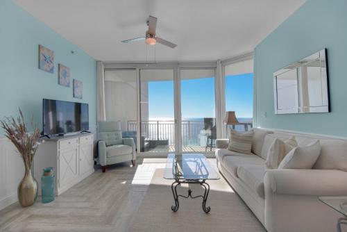 Aqua 1711 - 2b/2 Bath Gulf Front! - Renovated 2018!
