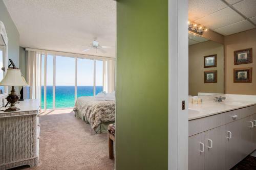 Long Beach Resort By Blueswell