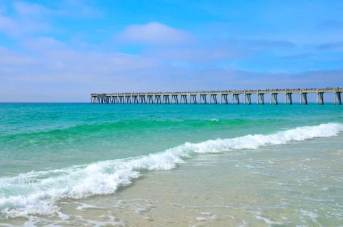 New Listing! Laguna Beach Home - 2 Blocks To Gulf Home