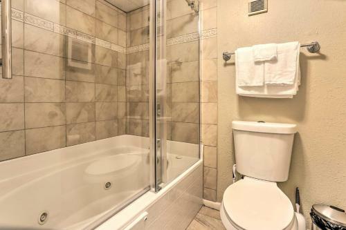 Apartamento Beachfront Condo With Pool Access And Views!