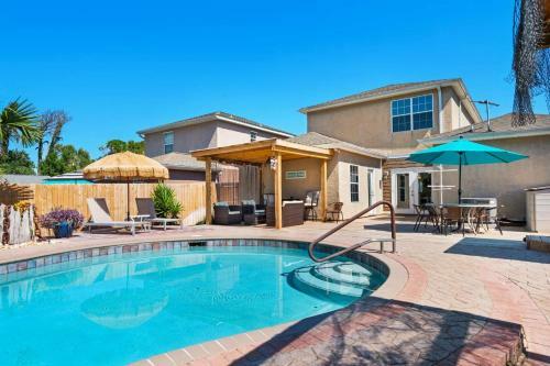 Tickled Turtle Beach House (3/2)