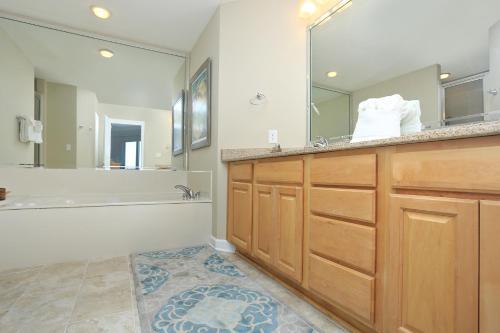 Apartamento Marisol Beachfront Resort 902 - 1074268