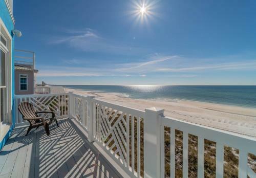 The Sandcastle Home