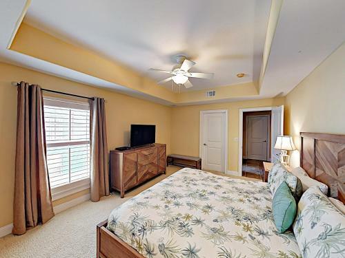 Apartamento Spacious Banana Bay Townhome With Pool & Beach Condo