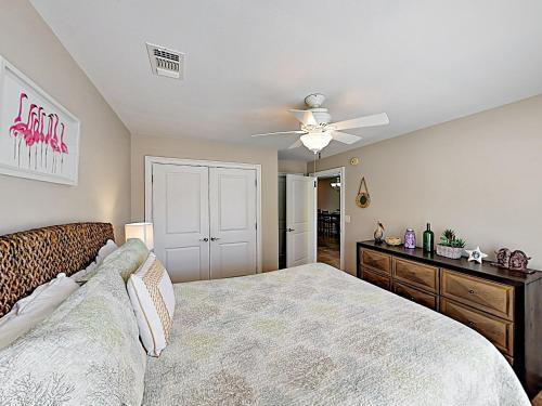 Apartamento Spacious Banana Bay Townhome With Pool & Beach Condo