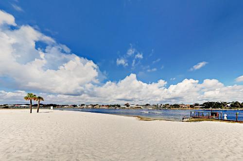 Apartamento Spacious Banana Bay Townhome With Pool & Beach Condo
