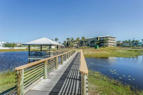 Grand Caribbean 406 East