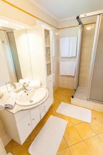 Apartamentos Ferienwohnungen K�rnten Dr. Baumgartner
