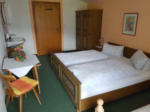 Hostal Pension Platzer