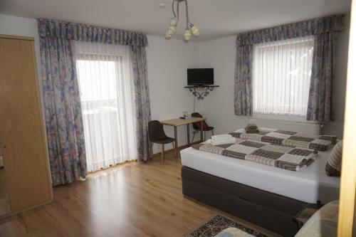 Hostal Pension-ferienwohnung Rotar
