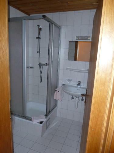 Hostal Pension Edelweiss