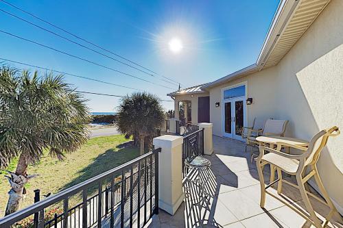 New Listing! Canal Home With Pool, Hot Tub & Dock Home