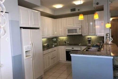 Beach Colony Tower 2d By Meyer Vacation Rentals
