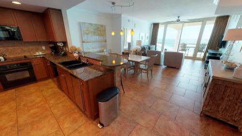 Apartamento Luxurious 2 Br Condo With Panoramic Ocean Views